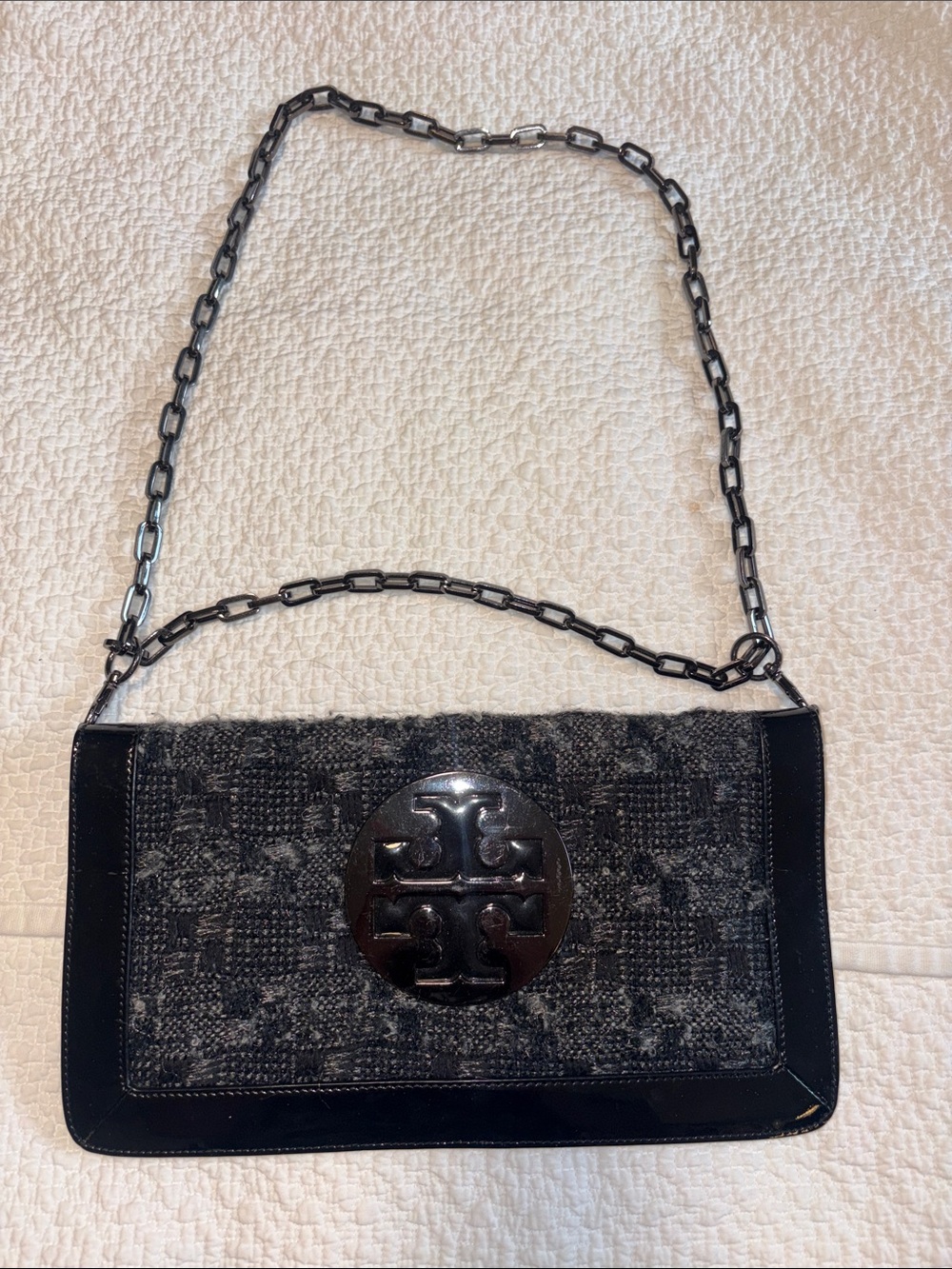 Low start Tory Burch Reva Tweed Fabric/Leather Clutch in EUC. - Picture 5 of 10